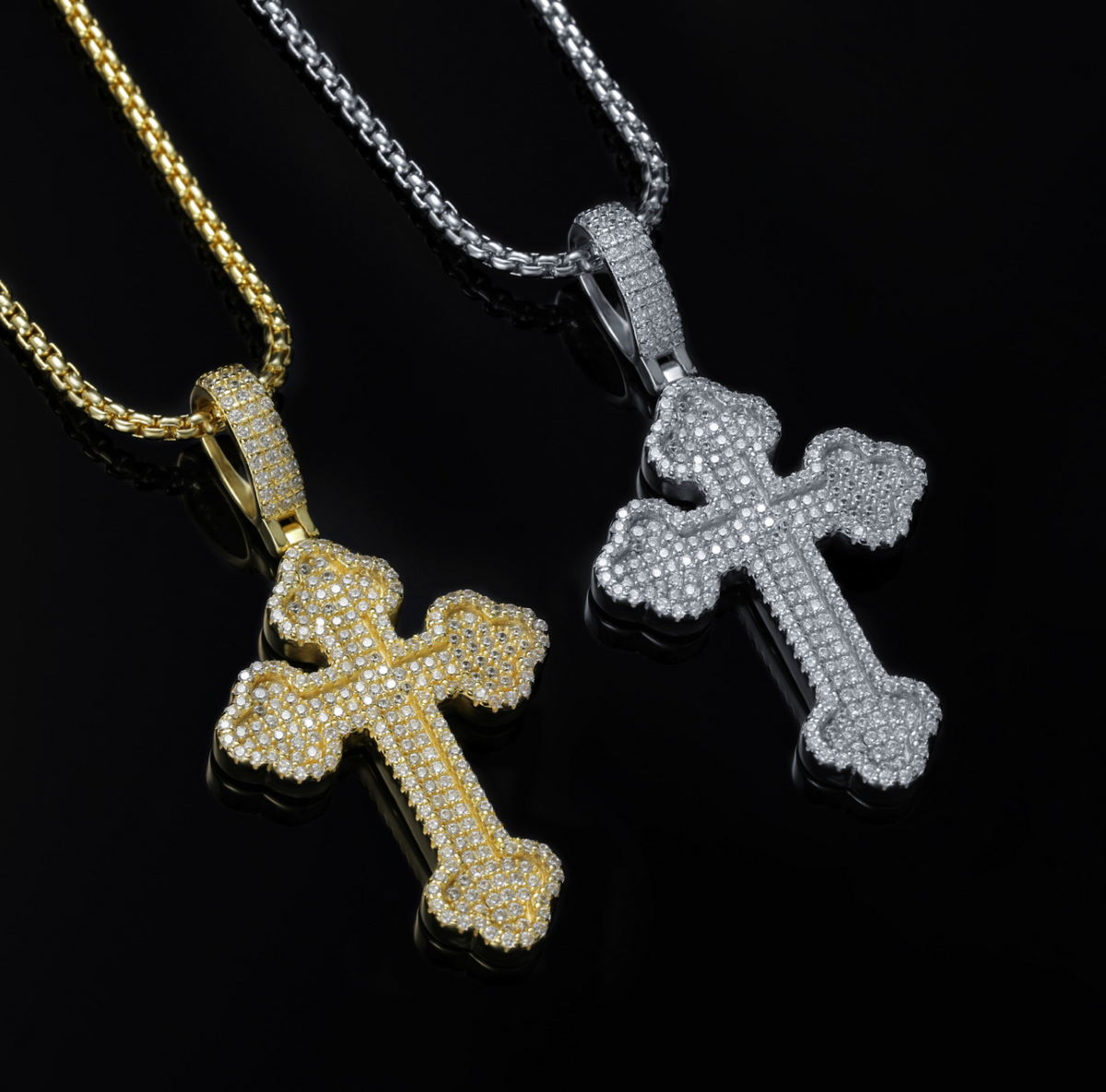Elegant 18K Gold Zircon Pendant Necklace for Women