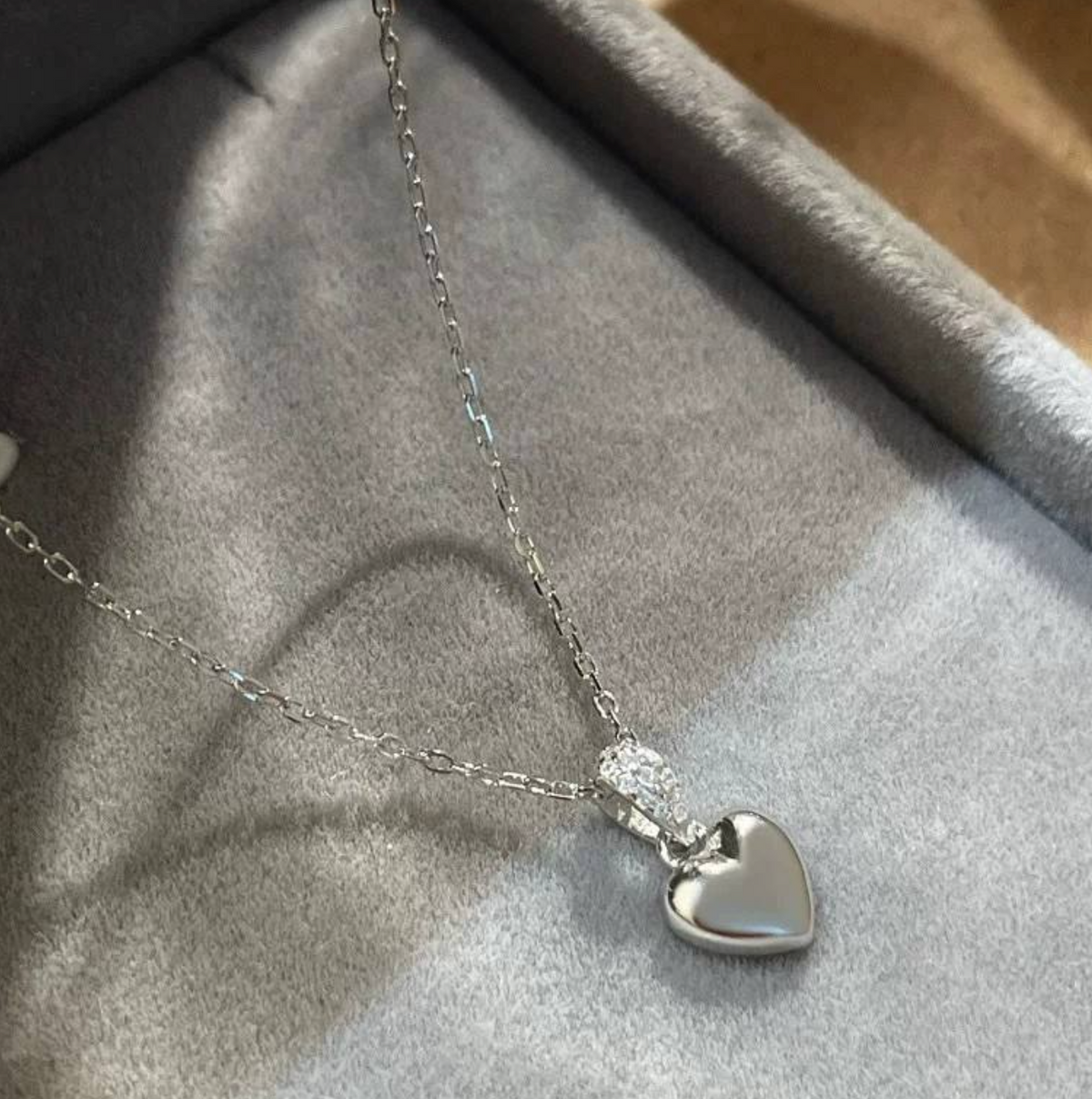 Women's Gold Curved Heart Pendant Necklace